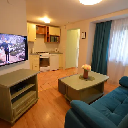 בית הארחה Premium קרפאז'